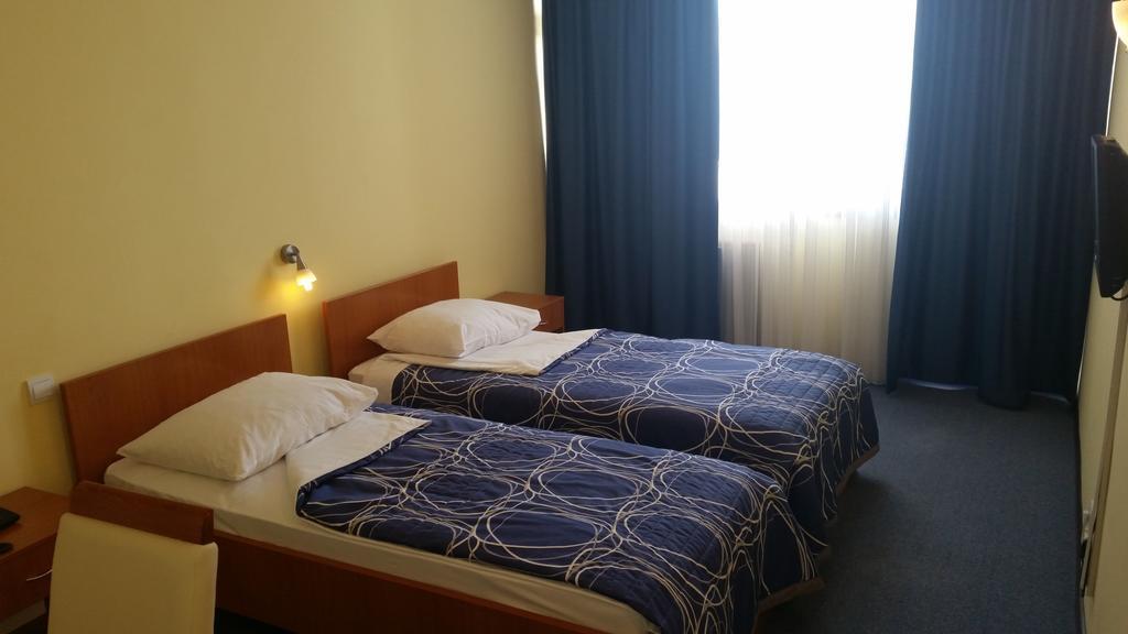 Hotel Zagreb Split Extérieur photo