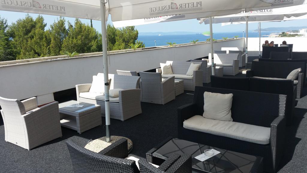 Hotel Zagreb Split Extérieur photo