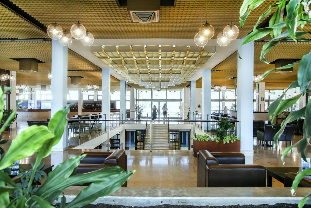 Hotel Zagreb Split Extérieur photo