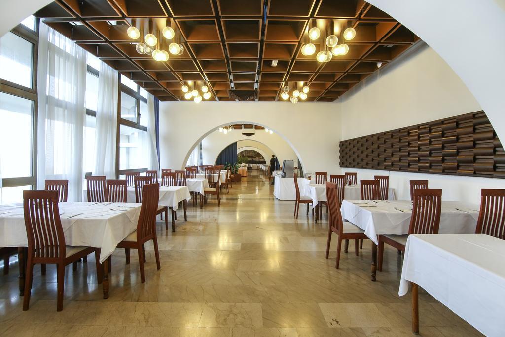 Hotel Zagreb Split Extérieur photo