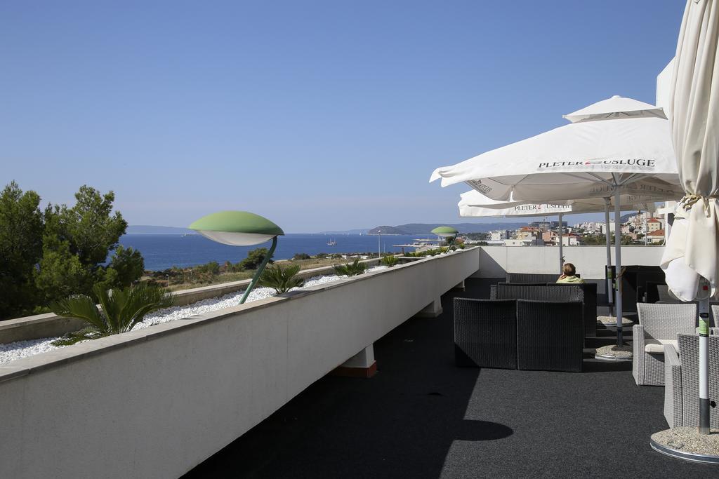 Hotel Zagreb Split Extérieur photo